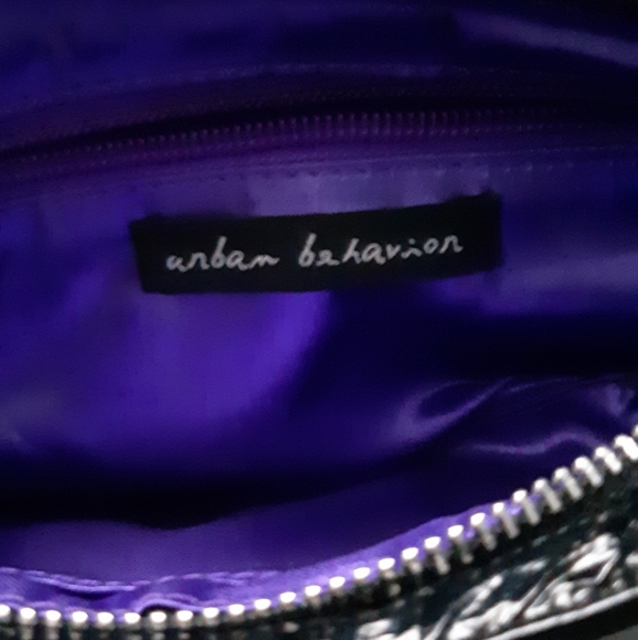 Rocker Stud Party Clutch w/ wristlet attachment - Picture 5 of 5